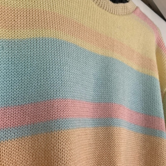 Vintage Avon Fashions Short Sleeve Pastel Striped Women's Sweater - Picture 7 of 7